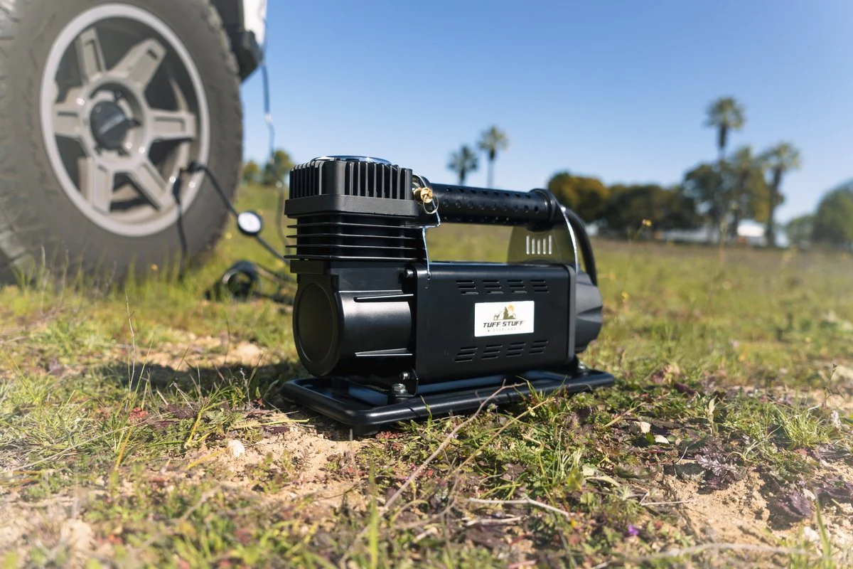 Portable Air Compressor, 5.65CFM, 12V, Black, For Trucks, Cars, SUVs - Image 4