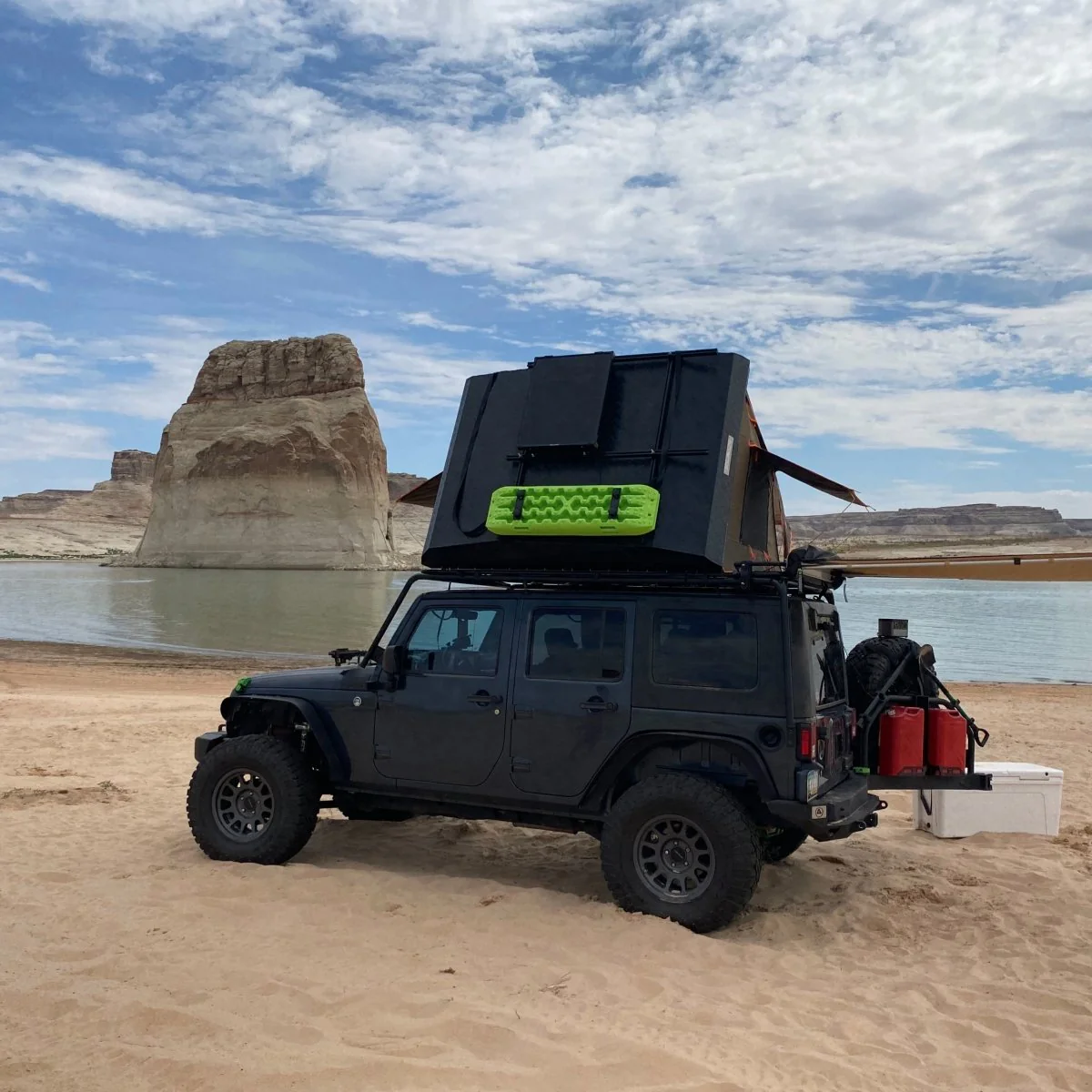 Stealth Hardshell Rooftop Tent, Aluminum, 3 Person, Black - Image 15